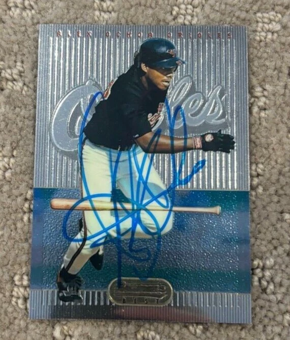 1995 Bowmans Best #63 Alex Ochoa Baltimore Orioles signed autographed card