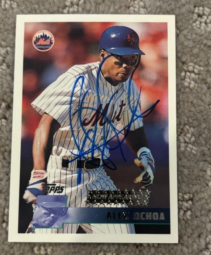 1996 Topps New York Mets Baseball Card #339 Alex Ochoa signed autographed card