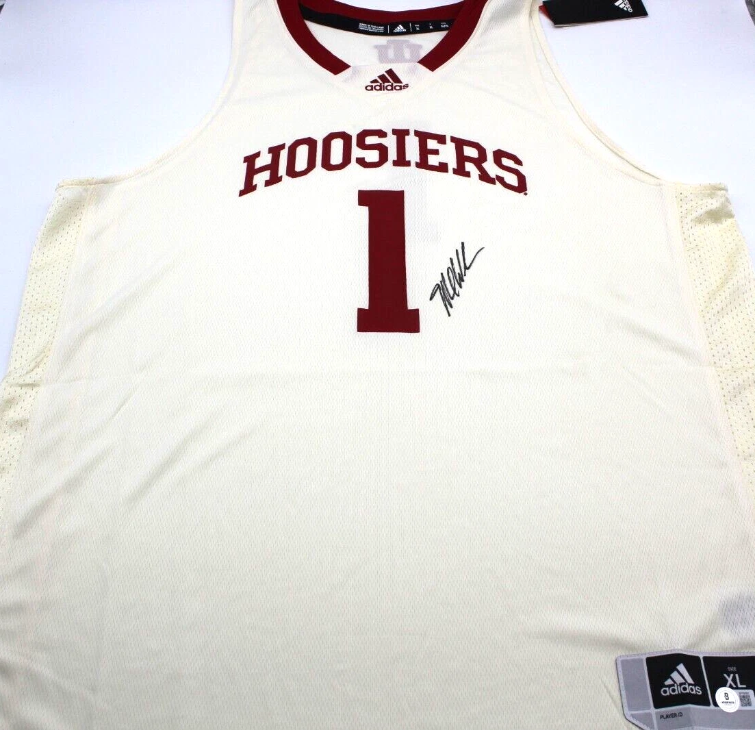 Mike Woodson Signed Indiana Hoosiers Basketball Jersey w/Beckett COA BP89890