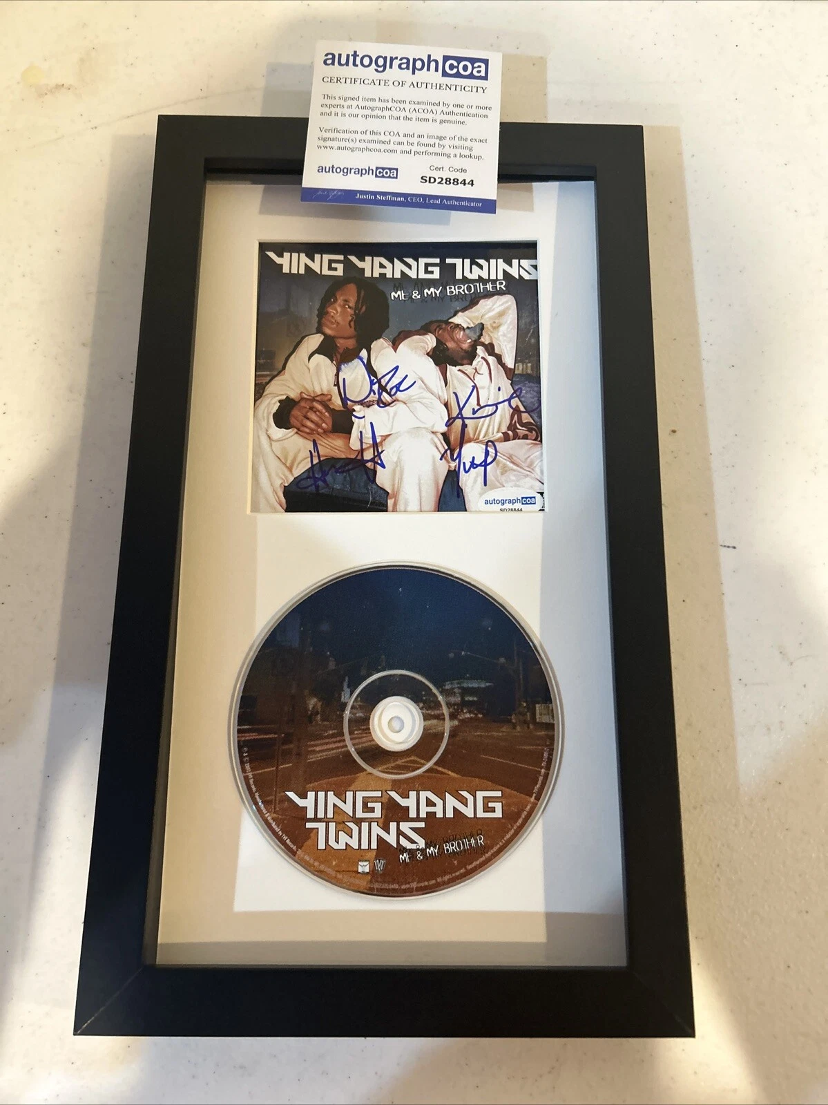 YING YANG TWINS SIGNED AUTOGRAPH FRAMED CD DISPLAY ACOA ME & MY BROTHER ALBUM COLLECTIBLE MEMORABILIA
