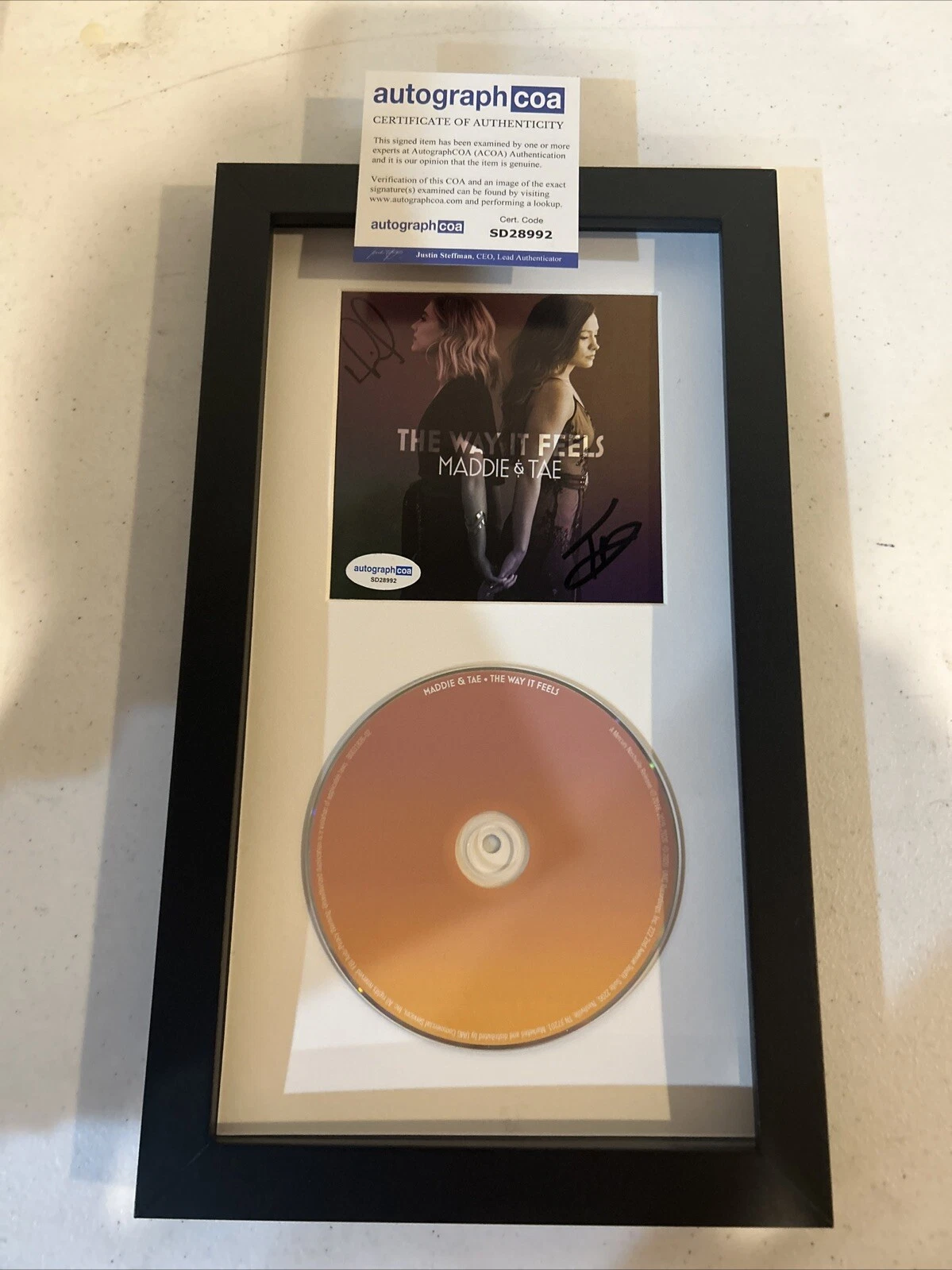MADDIE & TAE SIGNED AUTOGRAPH FRAMED CD DISPLAY ACOA THE WAY IT FEELS ALBUM