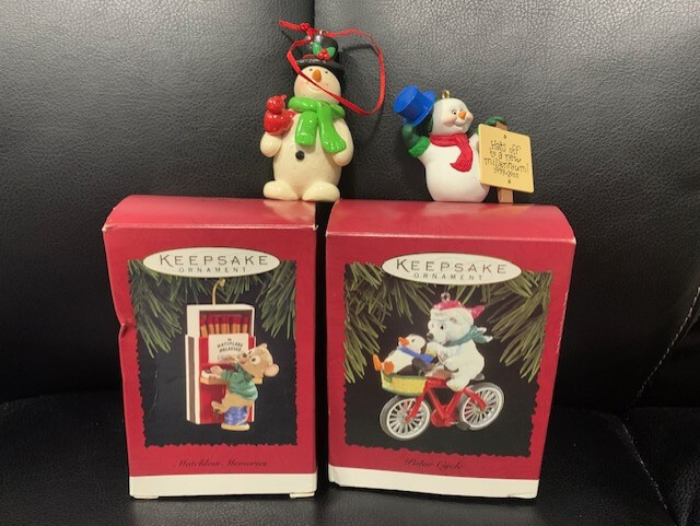 LOT OF 3 HALLMARK ORNAMENTS MATCHLESS MEMORIES+2 CHRISTMAS+BONUS SNOWMAN