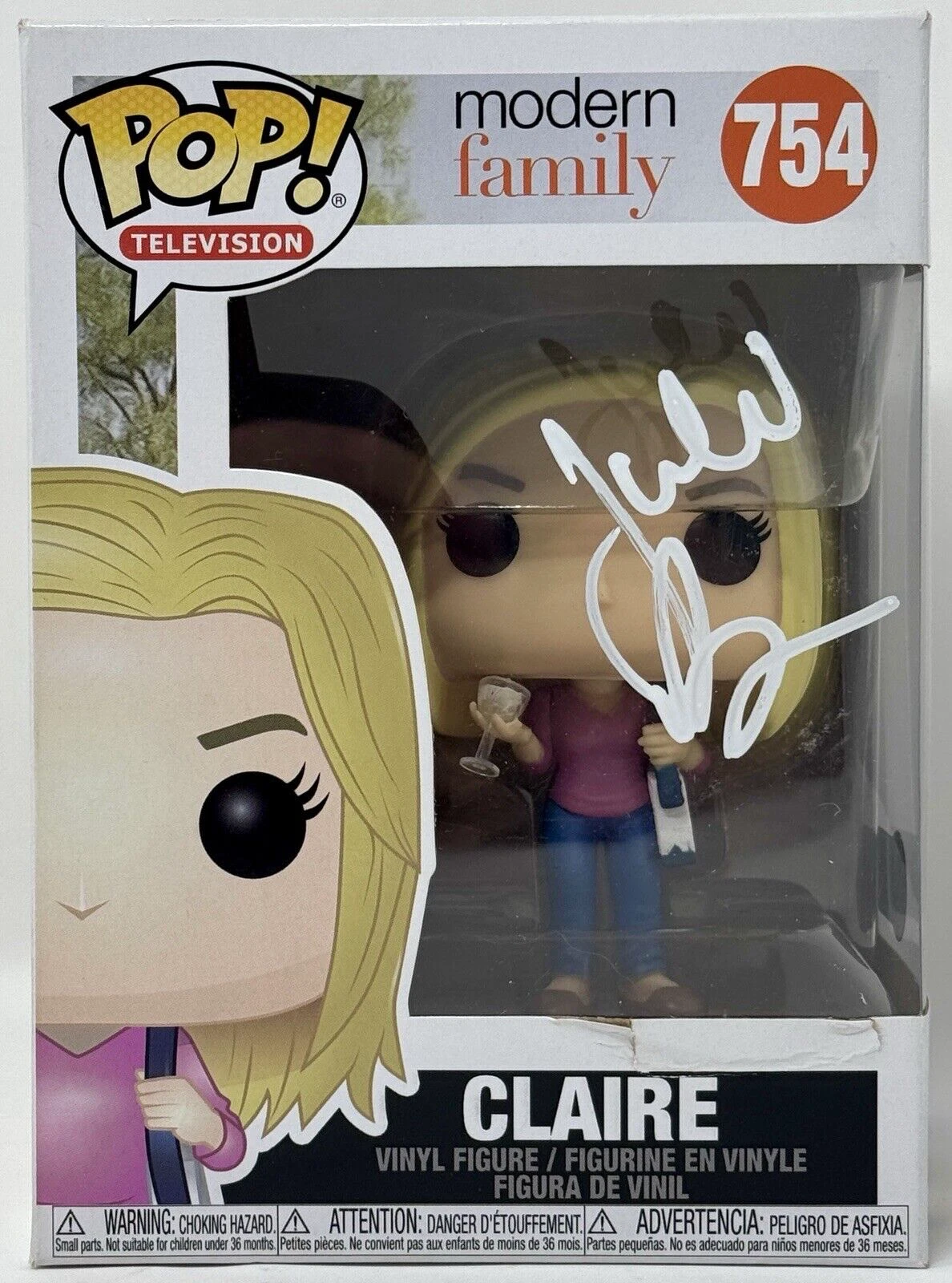 Julie Bowen Modern Family Signed Claire Funko Pop #754 Autograph Beckett COA