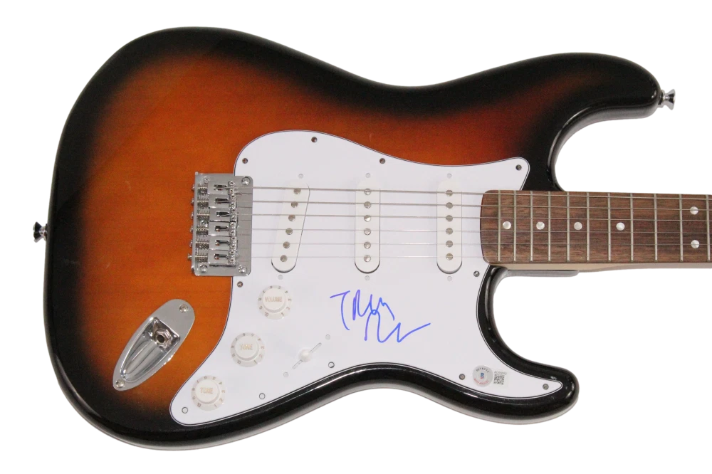 Trent Reznor Nine Inch Nails Signed Autograph Fender Electric Guitar Beckett COA