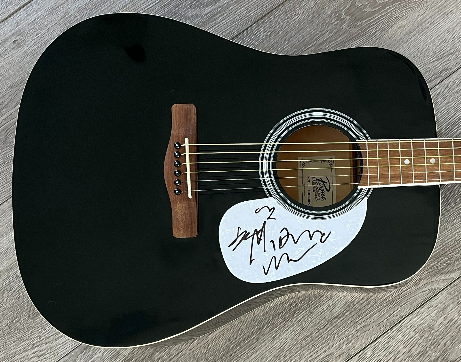 MIDLAND MARK WYSTRACH +2 SIGNED AUTOGRAPH ROGUE ACOUSTIC GUITAR w/PROOF & COA