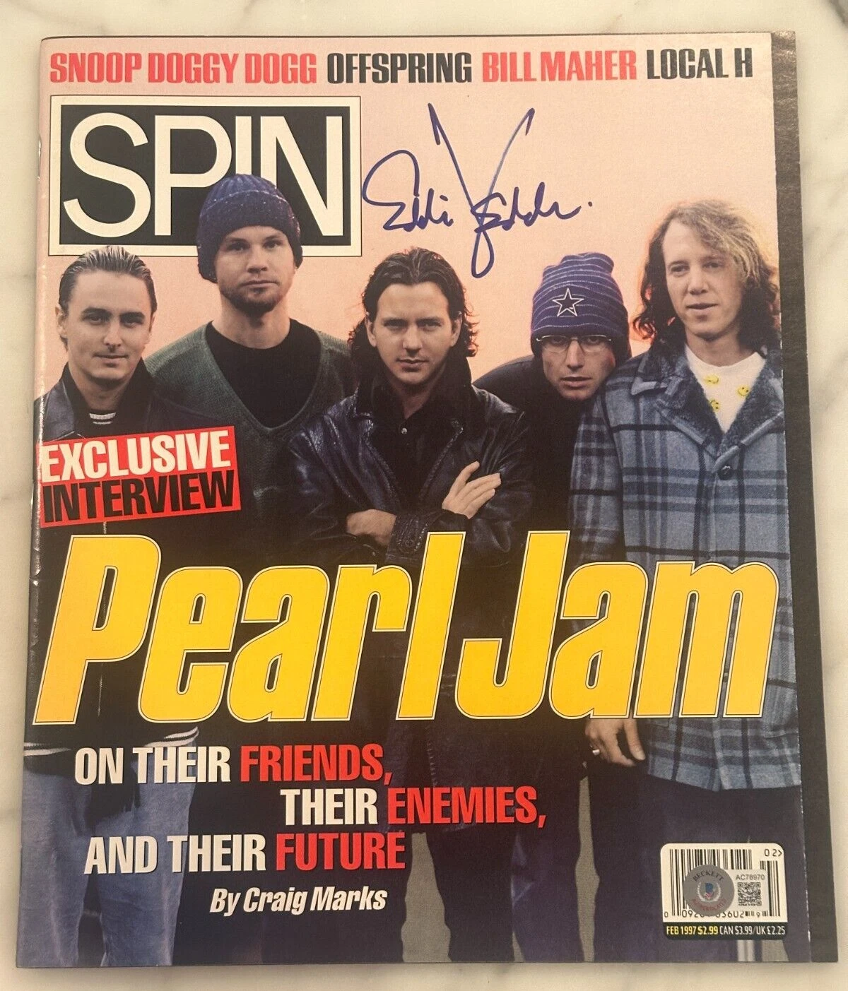 EDDIE VEDDER Signed FEB 1997 SPIN Magazine Beckett Auth BAS LOA (NO Label)