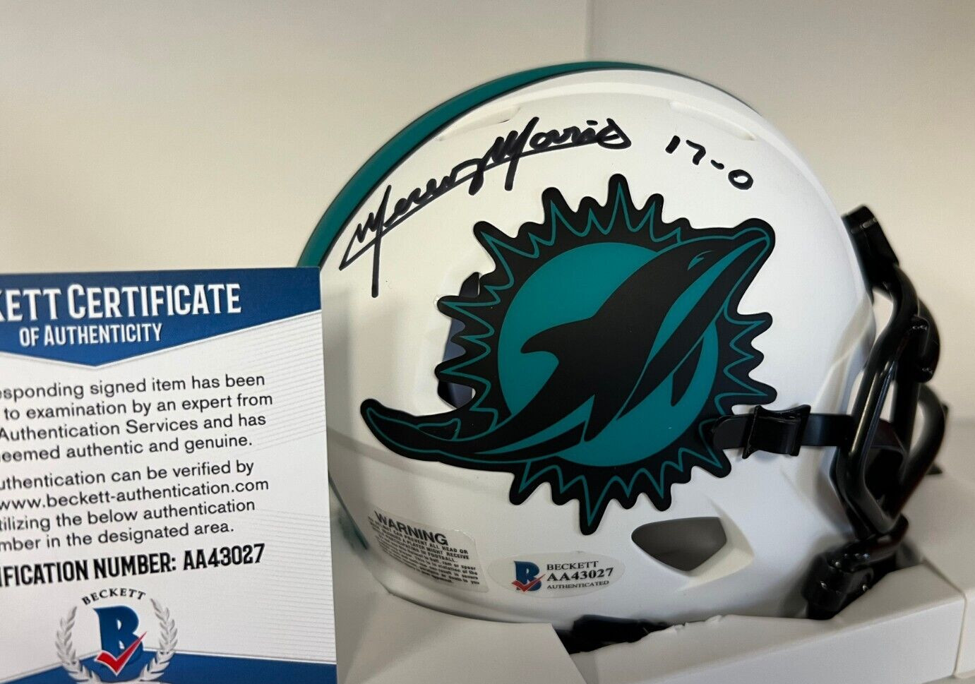 MERCURY MORRIS 17-0 MIAMI DOLPHINS SIGNED AUTOGRAPHED LUNAR MINI HELMET BECKETT