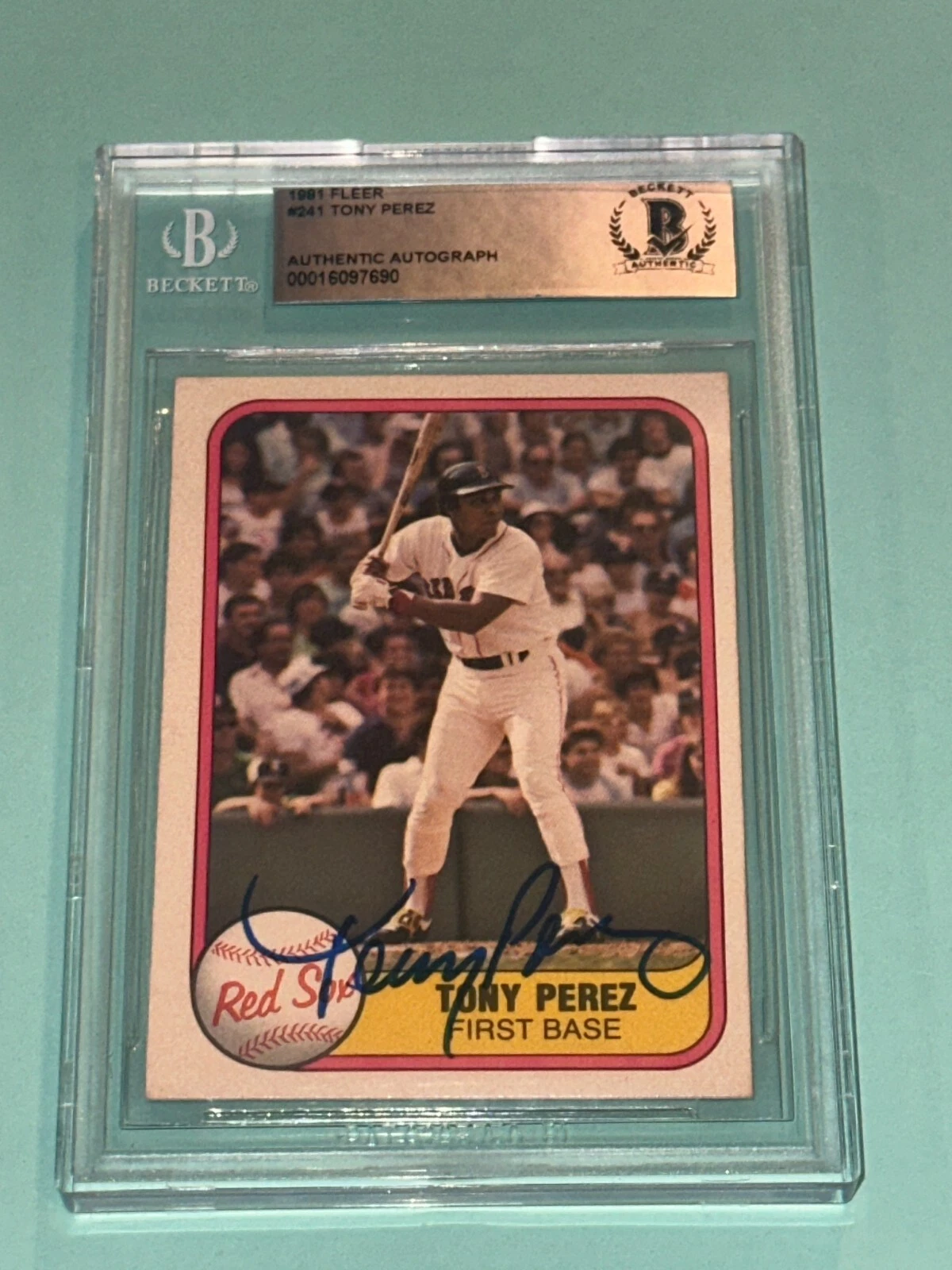 TONY PEREZ SIGNED 1981 FLEER CARD #241 BECKETT AUTHENTICATED (BAS) COLLECTIBLE MEMORABILIA