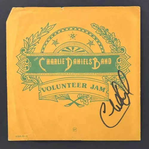 CHARLIE DANIELS SIGNED AUTOGRAPH 45 RMP VINYL RECORD SLEEVE ONLY W/ JSA COA COLLECTIBLE MEMORABILIA