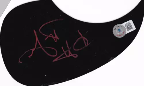 GARRETT HEDLUND SIGNED (COUNTRY STRONG) BEAU PICK GUARD BECKETT BAS BL52722 COLLECTIBLE MEMORABILIA