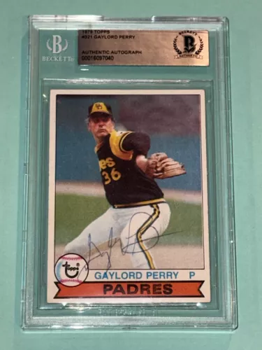 GAYLORD PERRY SIGNED 1979 TOPPS CARD #321 BECKETT AUTHENTICATED BAS COLLECTIBLE MEMORABILIA