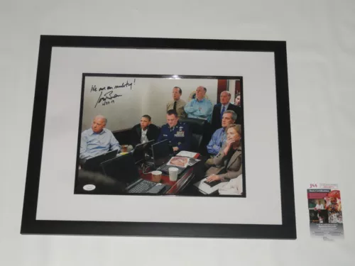 JOE BIDEN SIGNED FRAMED & MATTED 11X14 WAR ROOM PHOTO 2020 PRESIDENT JSA COA COLLECTIBLE MEMORABILIA