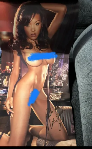playmate centerfold Patrice Hollis Playboy Playmate Signed Centerfold 9/2007 Issue September |  Autographia