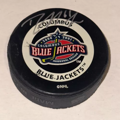 RICK NASH SIGNED COLUMBUS BLUE JACKETS INAUGURAL OFFICIAL GAME PUCK BECKETT BAS COLLECTIBLE MEMORABILIA