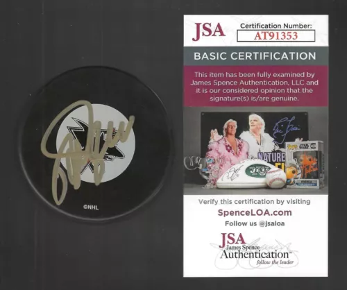 TEEMU SELANNE SIGNED SAN JOSE SHARKS PUCK JSA COA COLLECTIBLE MEMORABILIA