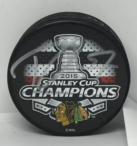 TREVOR VAN RIEMSDYK SIGNED CHICAGO BLACKHAWKS 2015 STANLEY CUP CHAMPS PUCK #2 COLLECTIBLE MEMORABILIA
