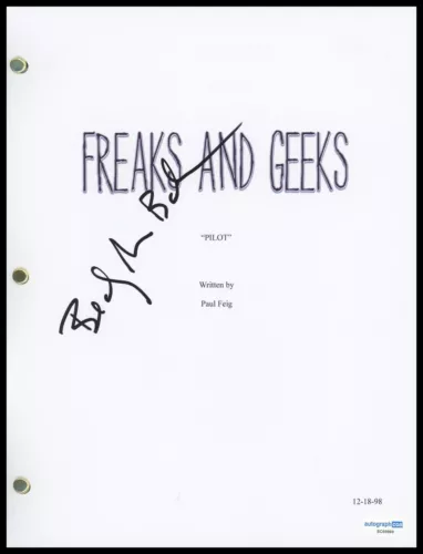 BECKY ANN BAKER “FREAKS AND GEEKS” AUTOGRAPH SIGNED PILOT EPISODE SCRIPT ACOA COLLECTIBLE MEMORABILIA