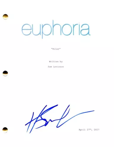 HUNTER SCHAFER SIGNED AUTOGRAPH EUPHORIA PILOT SCRIPT SCREENPLAY – JULES VAUGHN COLLECTIBLE MEMORABILIA