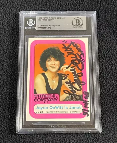 JOYCE DEWITT SIGNED & INSCRIBED 1978 THREE’S COMPANY CARD #22 BECKETT CERTIFIED COLLECTIBLE MEMORABILIA