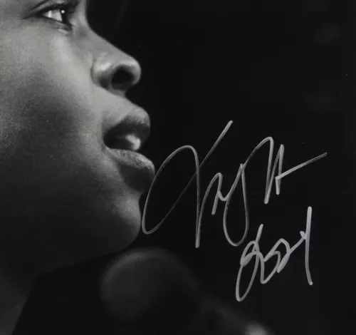 Lauryn Hill Unplugged Fugees JSA Signed Autograph Album
