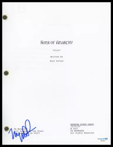MAGGIE SIFF “SONS OF ANARCY” AUTOGRAPH SIGNED ‘TARA KNOWLES’ PILOT SCRIPT ACOA COLLECTIBLE MEMORABILIA
