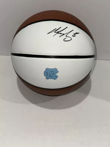 MARCUS PAIGE SIGNED BASKETBALL NORTH CAROLINA TAR HEELS AUTOGRAPHED COLLECTIBLE MEMORABILIA