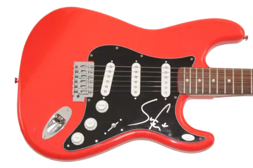 SAM FENDER SIGNED AUTOGRAPH FULL SIZE RED FENDER ELECTRIC GUITAR W/ JSA COA COLLECTIBLE MEMORABILIA