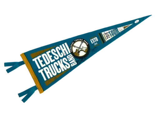 SUSAN TEDESCHI & DEREK TRUCKS SIGNED AUTOGRAPH 2019 TOUR PENNANT – JSA COA COLLECTIBLE MEMORABILIA