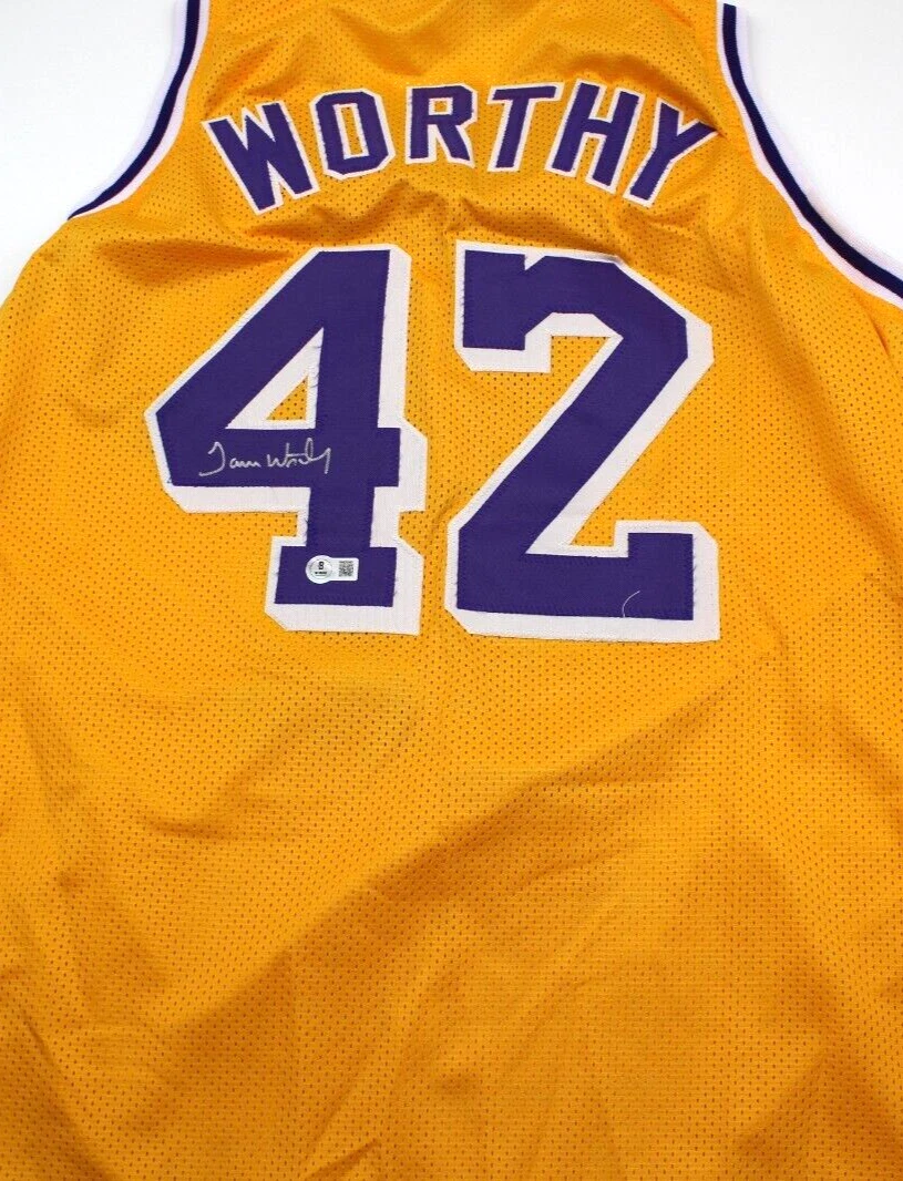 James Worthy Los Angeles Lakers Signed Custom Jersey W/Beckett COA 1W520040