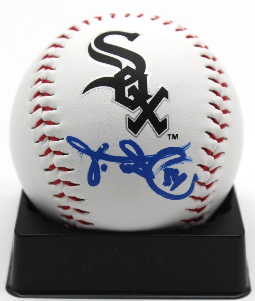 Freddy Garcia Signed White Sox Major League Logo Ball w/Beckett BAS BR93244