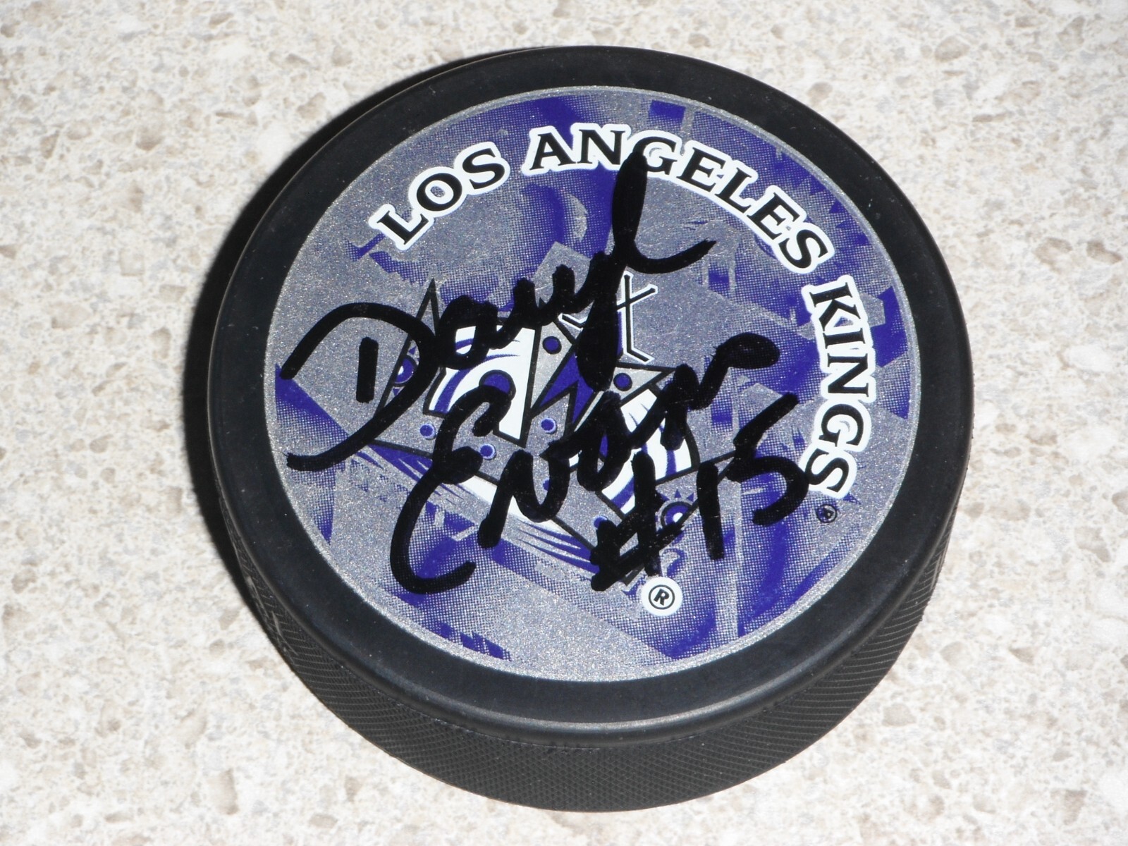 LOS ANGELES KINGS DARYL EVANS SIGNED HOCKEY PUCK