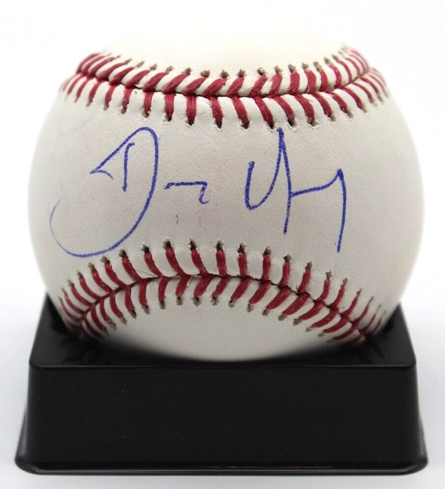 Dennis Quaid Signed Official Major League Baseball The Rookie w/Beckett BR93151