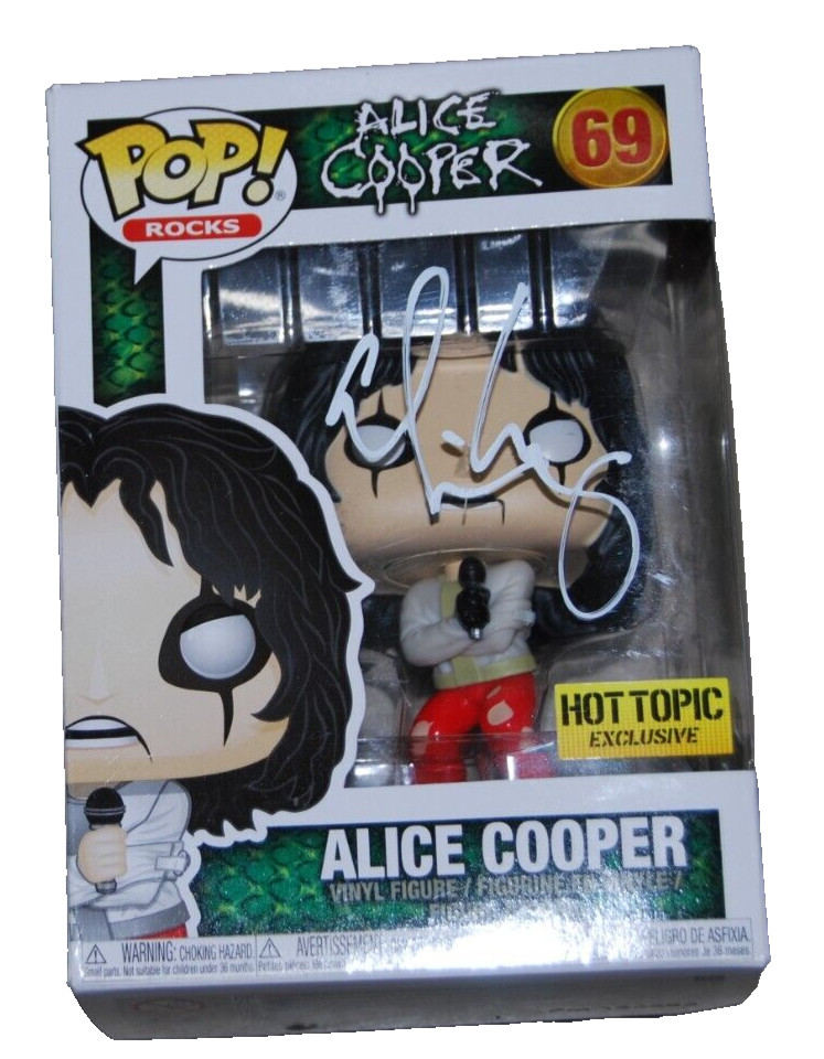 ALICE COOPER signed (HOT TOPIC EXCLUSIVE) Funko pop #69 BECKETT BAS BR25971