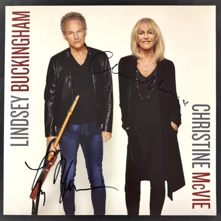 LINDSEY BUCKINGHAM & CHRISTINE MCVIE SIGNED AUTOGRAPH ALBUM VINYL RECORD BECKETT COLLECTIBLE MEMORABILIA