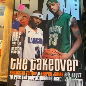 (1) Lebron James Vintage Slam Magazine August 2002 No Label Newstand Copy