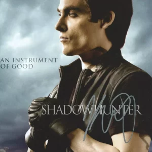 **GFA The Mortal Instruments *KEVIN ZEGERS* Signed 8x10 Photo K4 COA*