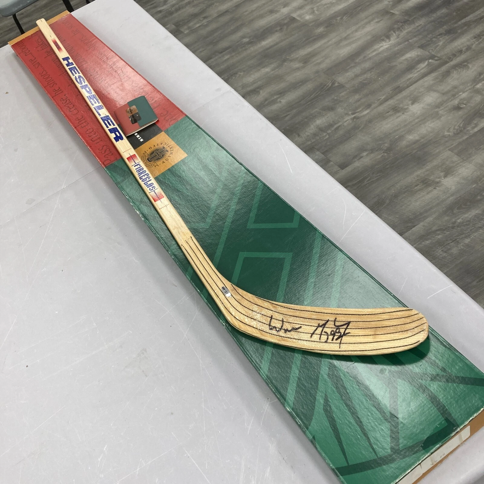 WAYNE GRETZKY SIGNED HESPELER GAME MODEL HOCKEY STICK UDA UPPER DECK COA COLLECTIBLE MEMORABILIA