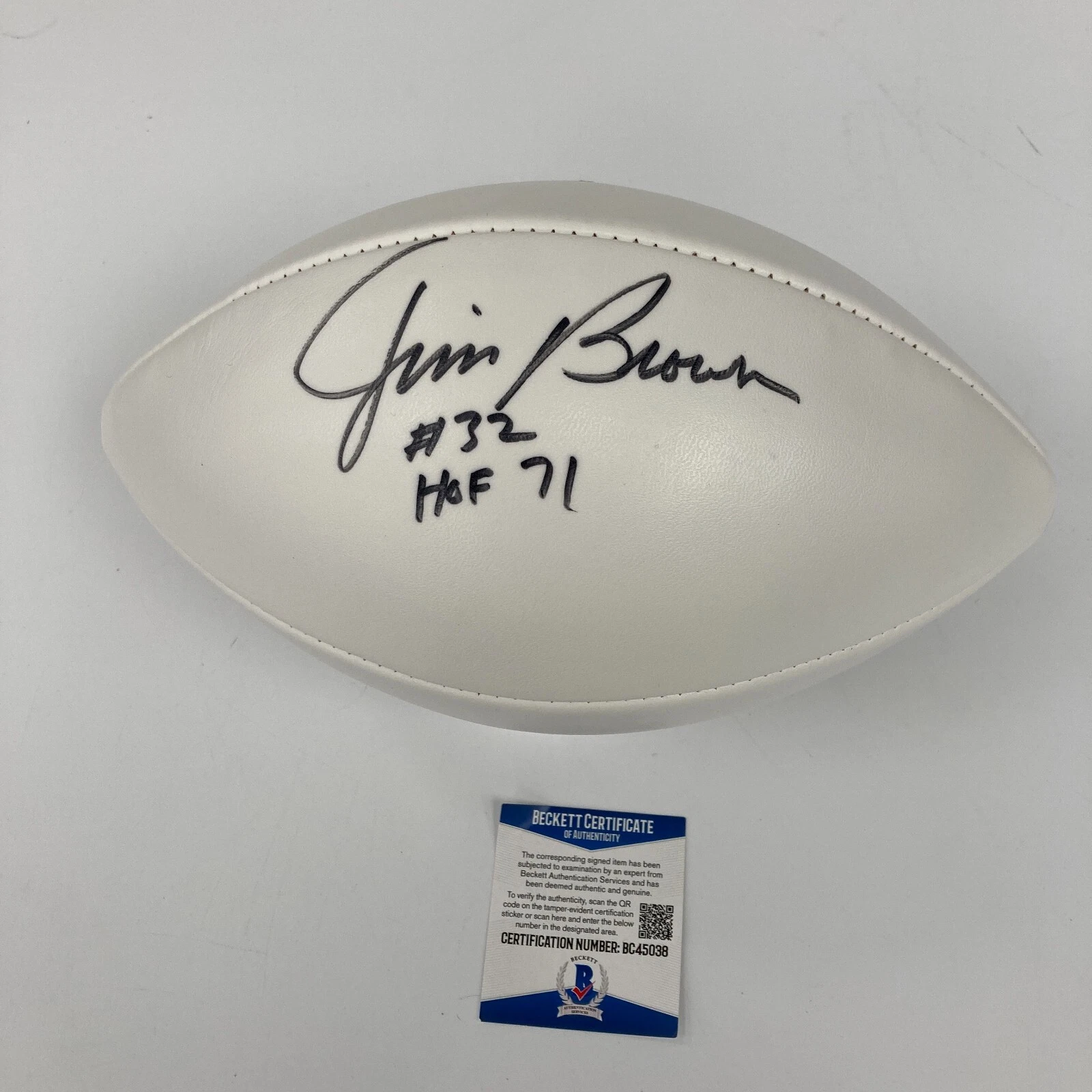 Jim Brown #32 Hall Of Fame 1971 Signed Vintage Wilson NFL Game Football Beckett
