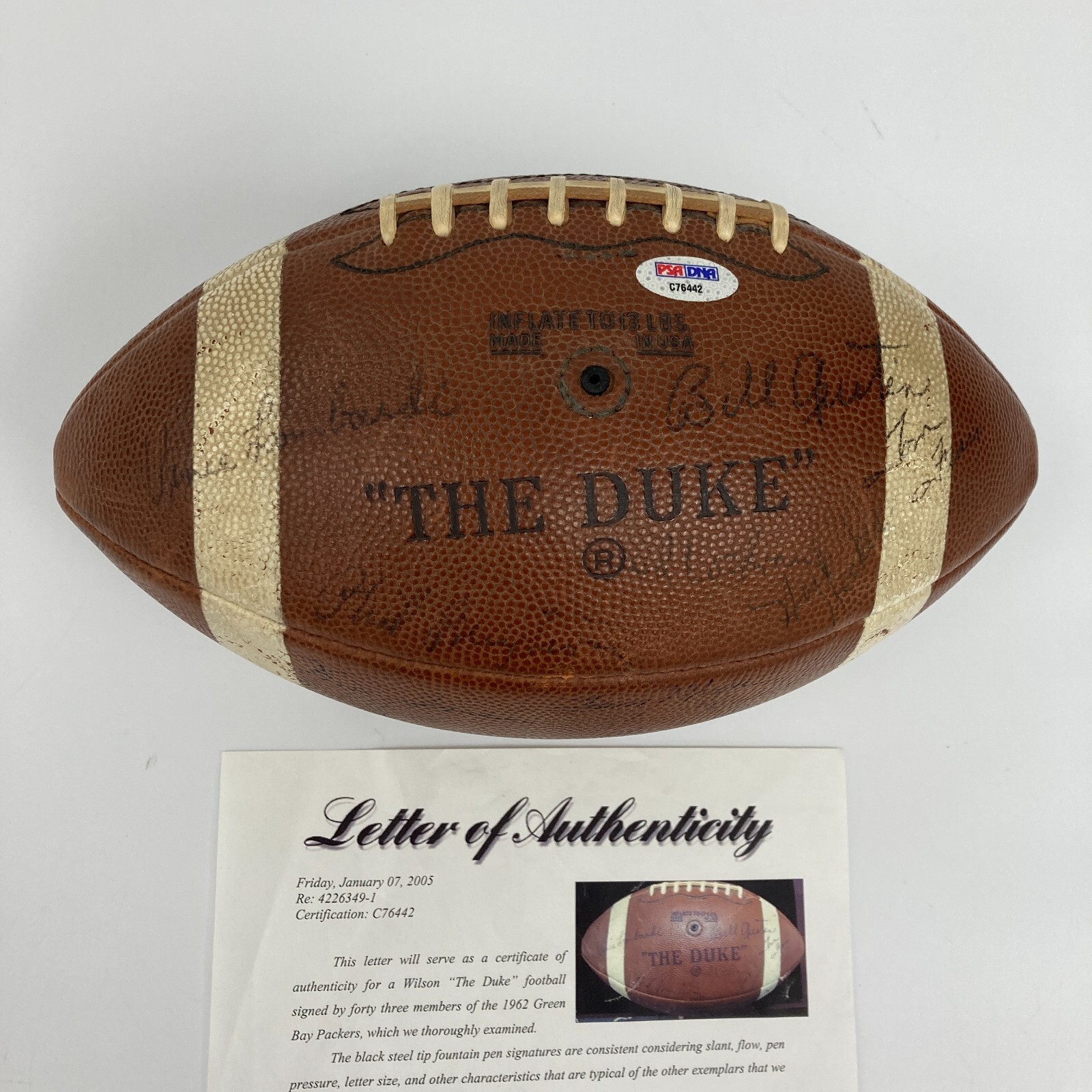 1962 GREEN BAY PACKERS NFL CHAMPS TEAM SIGNED FOOTBALL VINCE LOMBARDI PSA DNA COLLECTIBLE MEMORABILIA