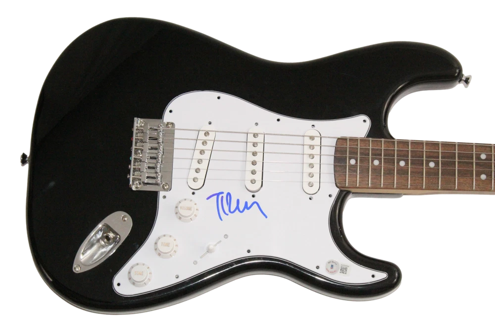 Trent Reznor Nine Inch Nails Signed Autograph Fender Electric Guitar Beckett