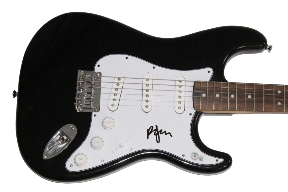 Robert Smith The Cure Signed Autograph Fender Stratocaster Guitar Beckett COA