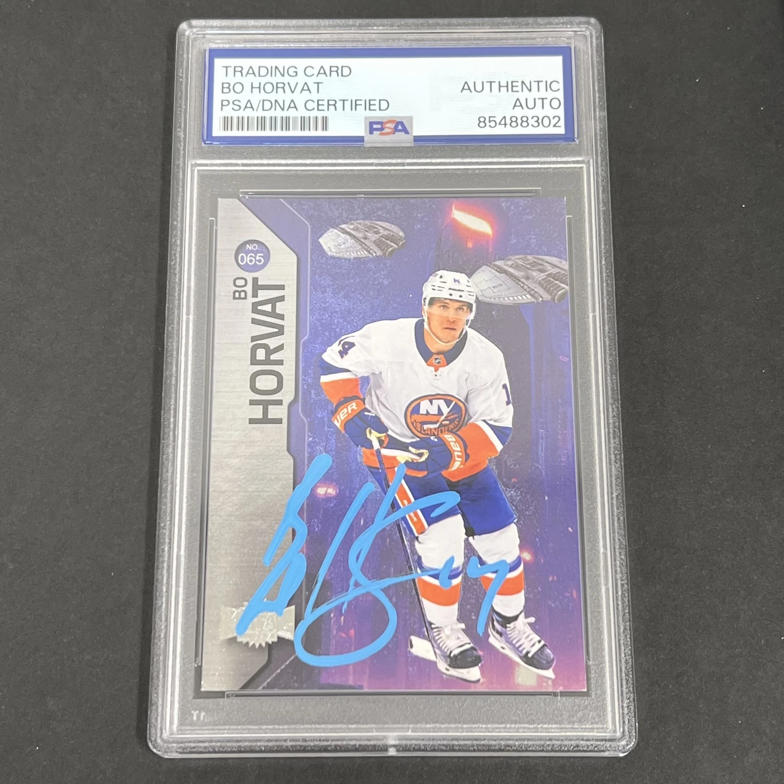 2023 Metal Hockey Universe #65 Bo Horvat Skybox signed card PSA