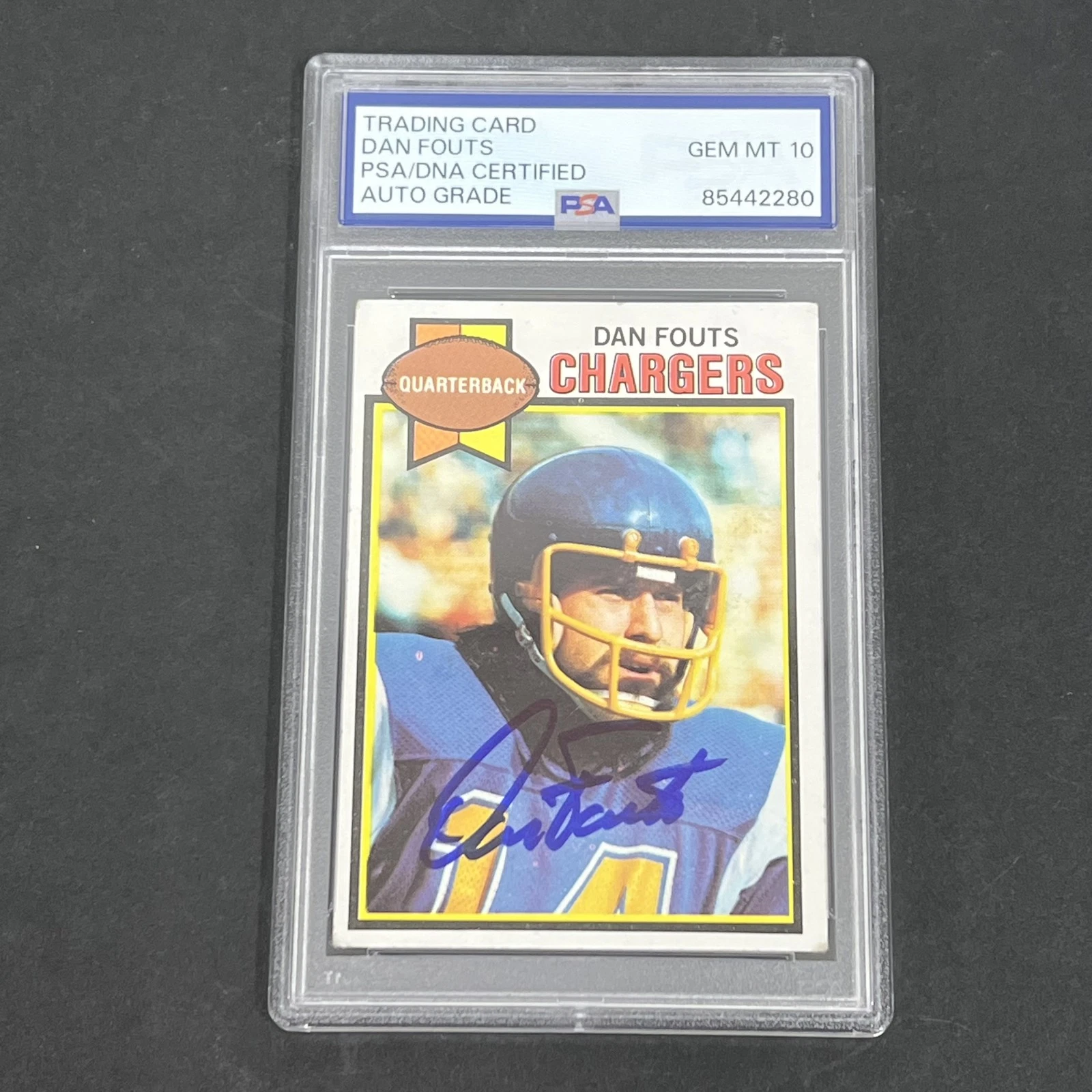 1979 #387 Dan Fouts signed card PSA Auto 10 Chargers