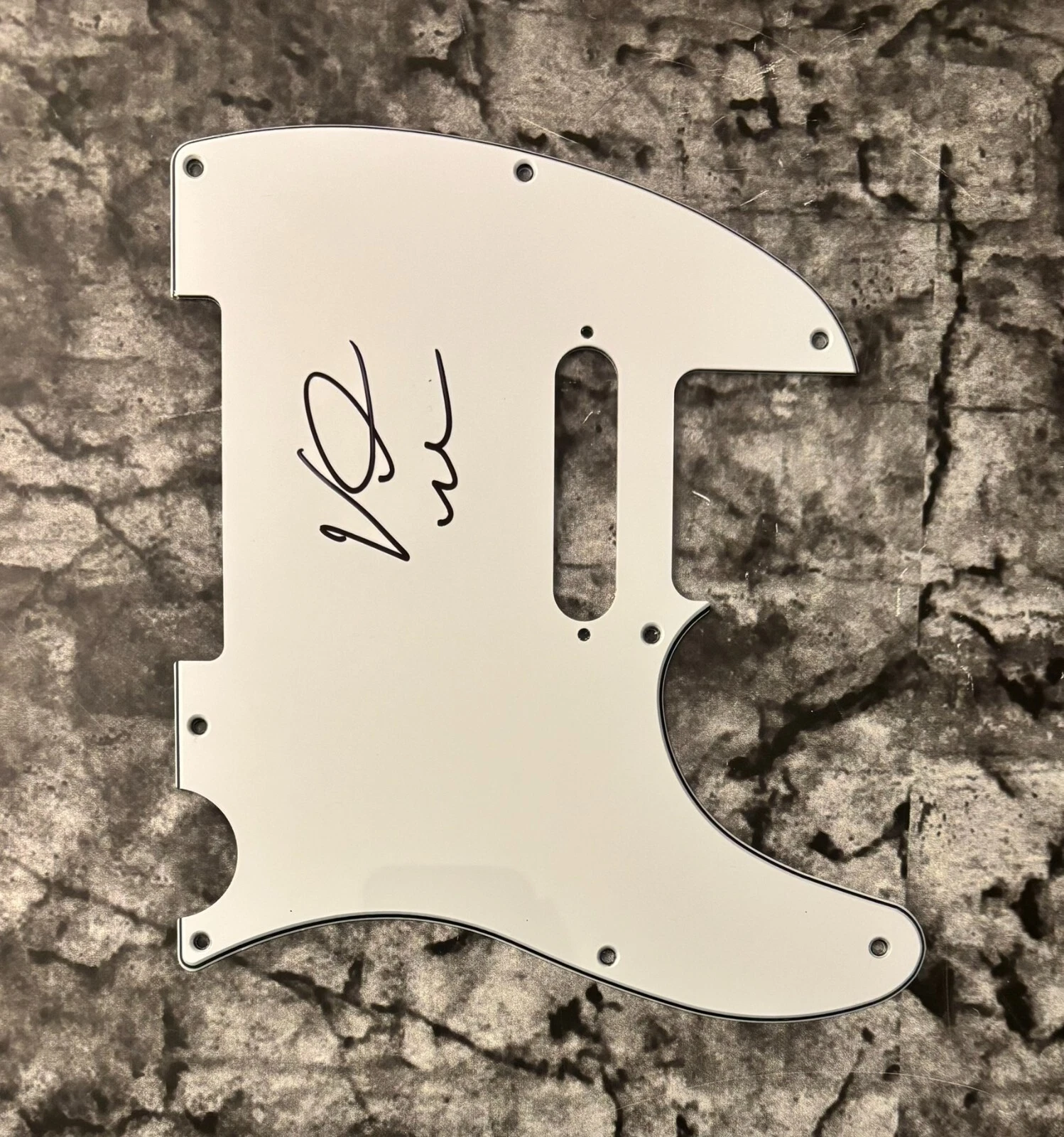 GFA Earth, Wind & Fire Band * VERDINE WHITE * Signed Electric Pickguard COA