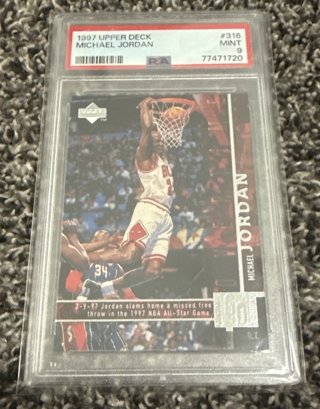 1997 UPPER DECK #316 MICHAEL JORDAN PSA 9