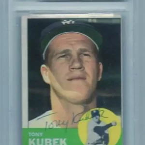 1963 TOPPS TONY KUBEK YANKEES VINTAGE SIGNED CARD BECKETT AUTHENTIC AUTOGRAPH