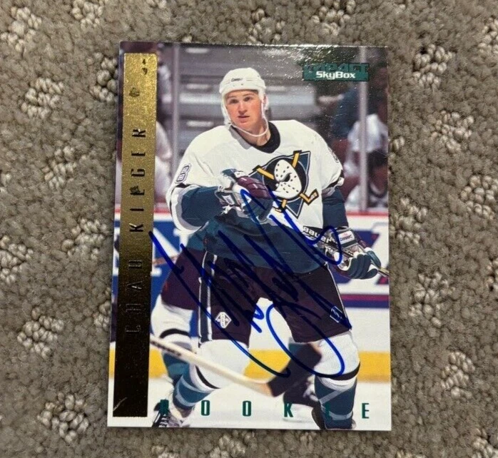 1995-96 SkyBox Impact Chad Kilger signed autographed Anaheim Mighty Ducks card