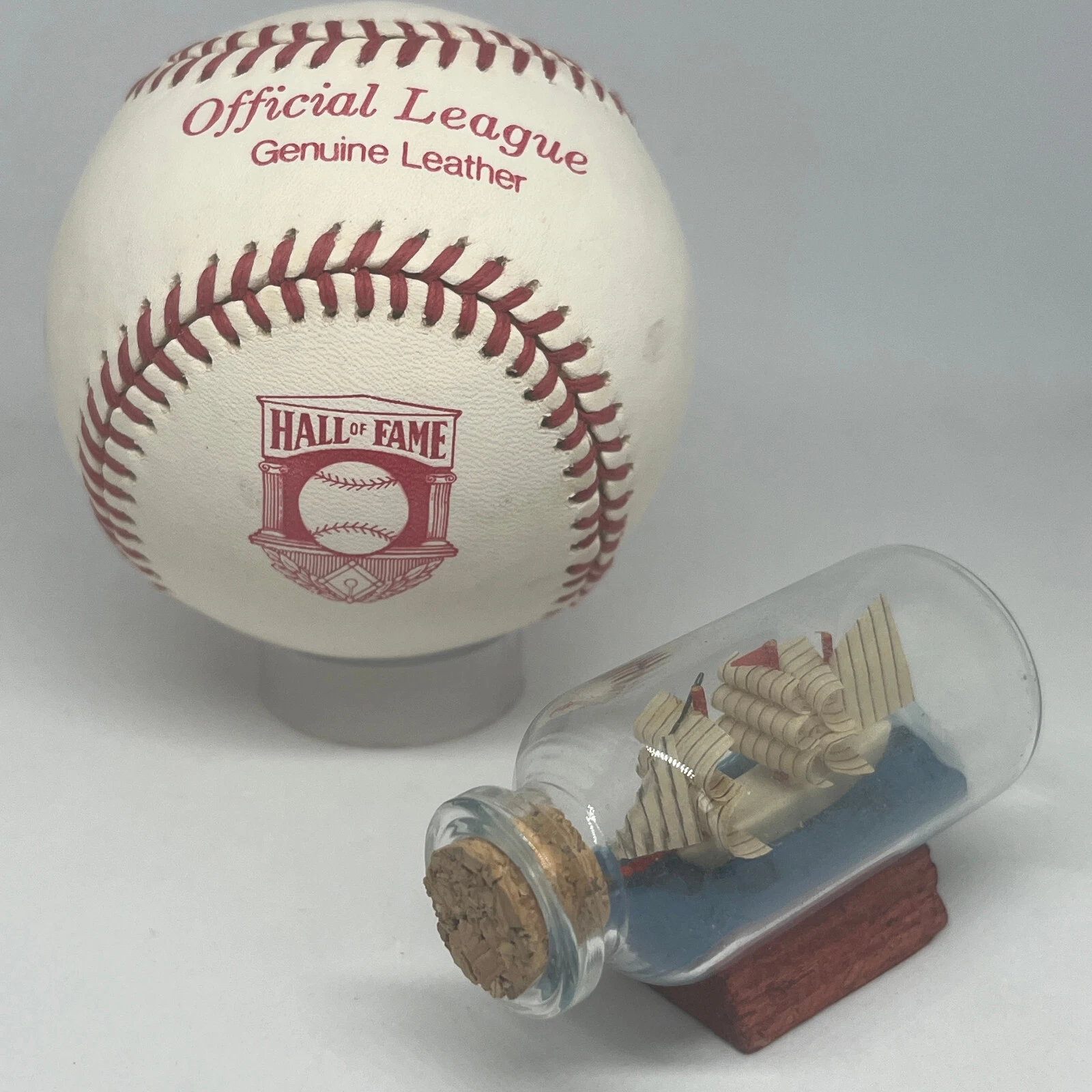 Rawlings Official Vintage Red Hall of Fame Logo Baseball Unsigned HOF Rare U360