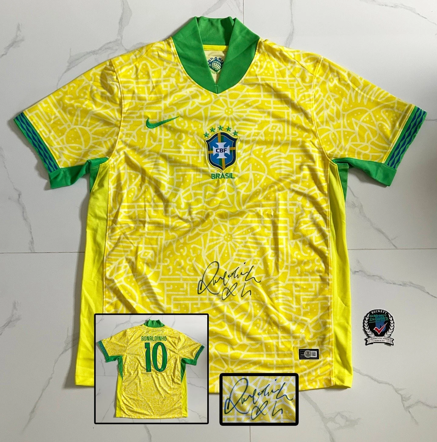 Ronaldinho Signed Jersey Brazil Brasil Soccer Beckett BAS 1 COA