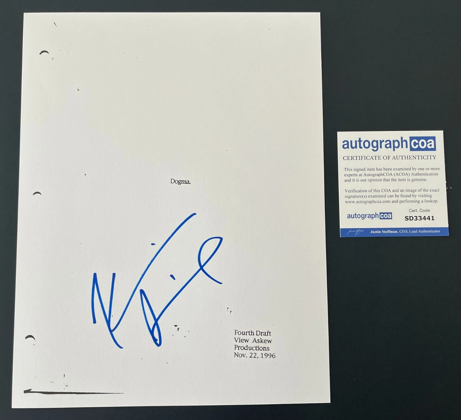 KEVIN SMITH SIGNED DOGMA MOVIE SCRIPT w/EXACT VIDEO PROOF & AUTOGRAPH COA ACOA